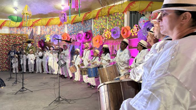 Escolas, grupos culturais e artistas movimentam programação desta quarta-feira no 5º FEFOLT