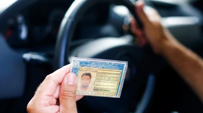 PAT de Tupã oferece duas vagas para motoristas com CNH D ou E